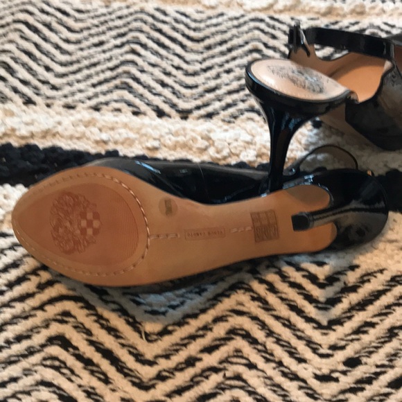 Open back black patent leather heels - Picture 4 of 6